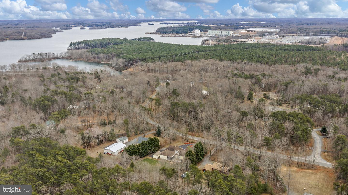 575 TALL PINES DR., MINERAL, Virginia 23117, 4 Bedrooms Bedrooms, 12 Rooms Rooms,3 BathroomsBathrooms,Residential,For sale,575 TALL PINES DR.,VALA2009256 MLS # VALA2009256