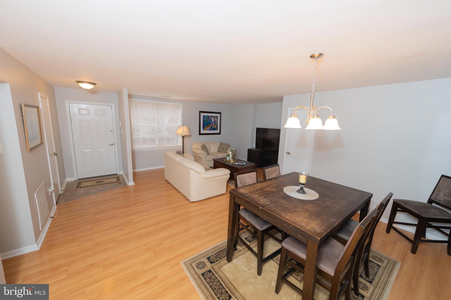 5919 FIRST LANDING WAY #183, BURKE, Virginia 22015, 2 Bedrooms Bedrooms, ,1 BathroomBathrooms,Residential,For sale,5919 FIRST LANDING WAY #183,VAFX2289802 MLS # VAFX2289802