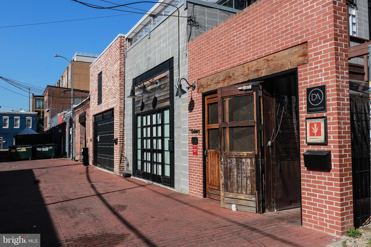 1318 9TH ST NW #5, WASHINGTON, District Of Columbia 20001, 1 Bedroom Bedrooms, ,1 BathroomBathrooms,Residential,For sale,1318 9TH ST NW #5,DCDC2245428 MLS # DCDC2245428