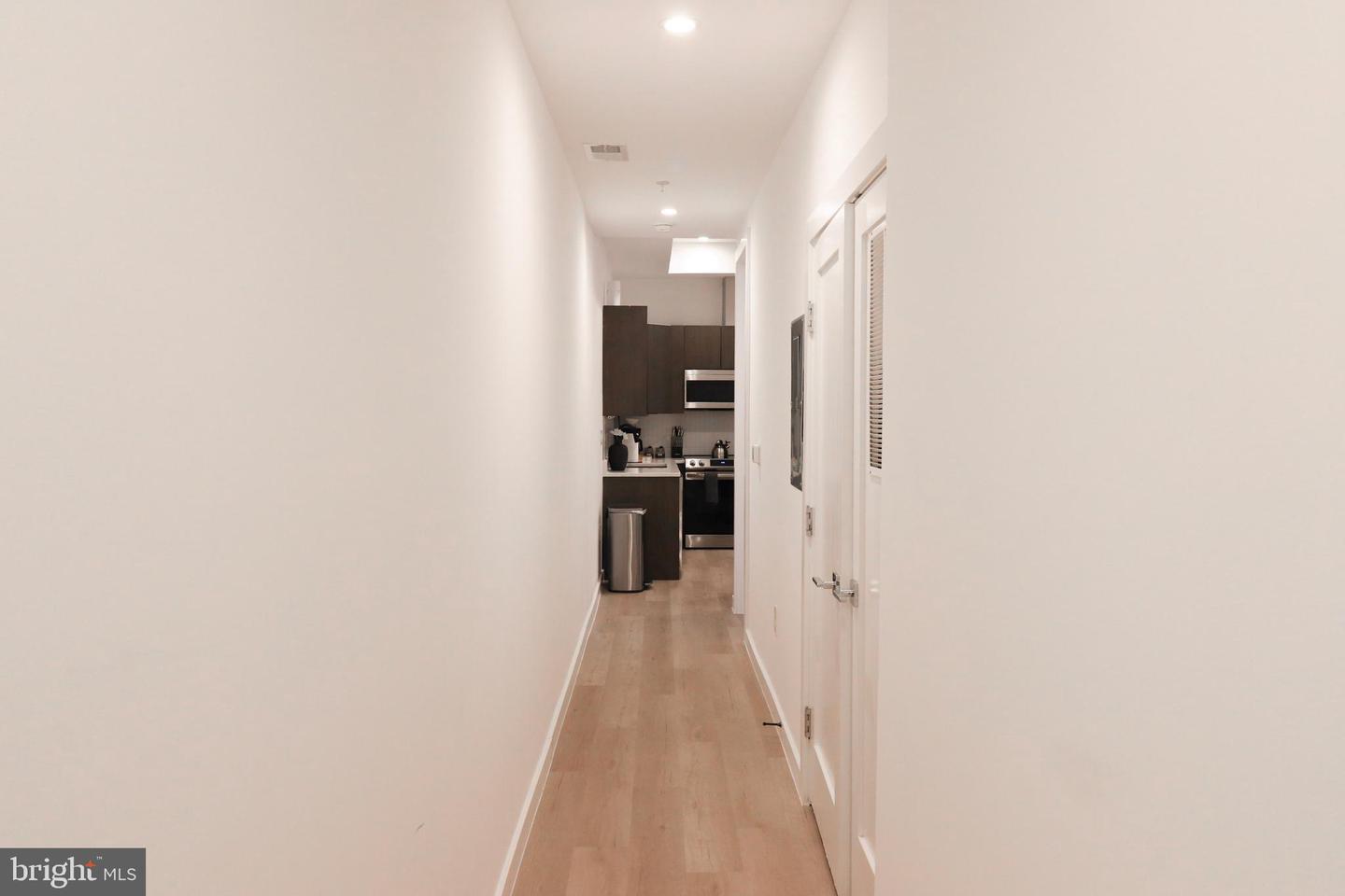 1318 9TH ST NW #5, WASHINGTON, District Of Columbia 20001, 1 Bedroom Bedrooms, ,1 BathroomBathrooms,Residential,For sale,1318 9TH ST NW #5,DCDC2245428 MLS # DCDC2245428