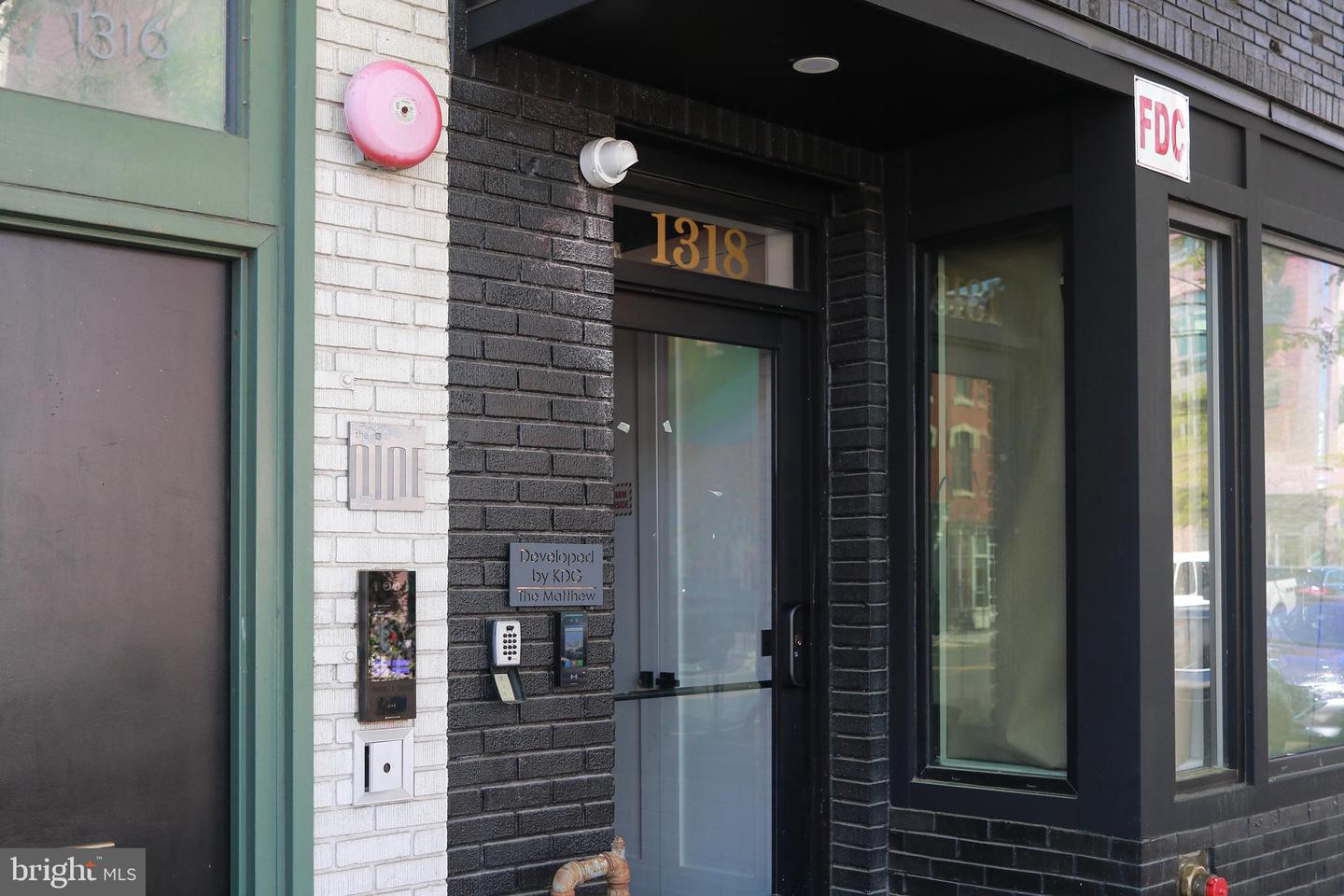 1318 9TH ST NW #6, WASHINGTON, District Of Columbia 20001, 1 Bedroom Bedrooms, ,1 BathroomBathrooms,Residential,For sale,1318 9TH ST NW #6,DCDC2245430 MLS # DCDC2245430