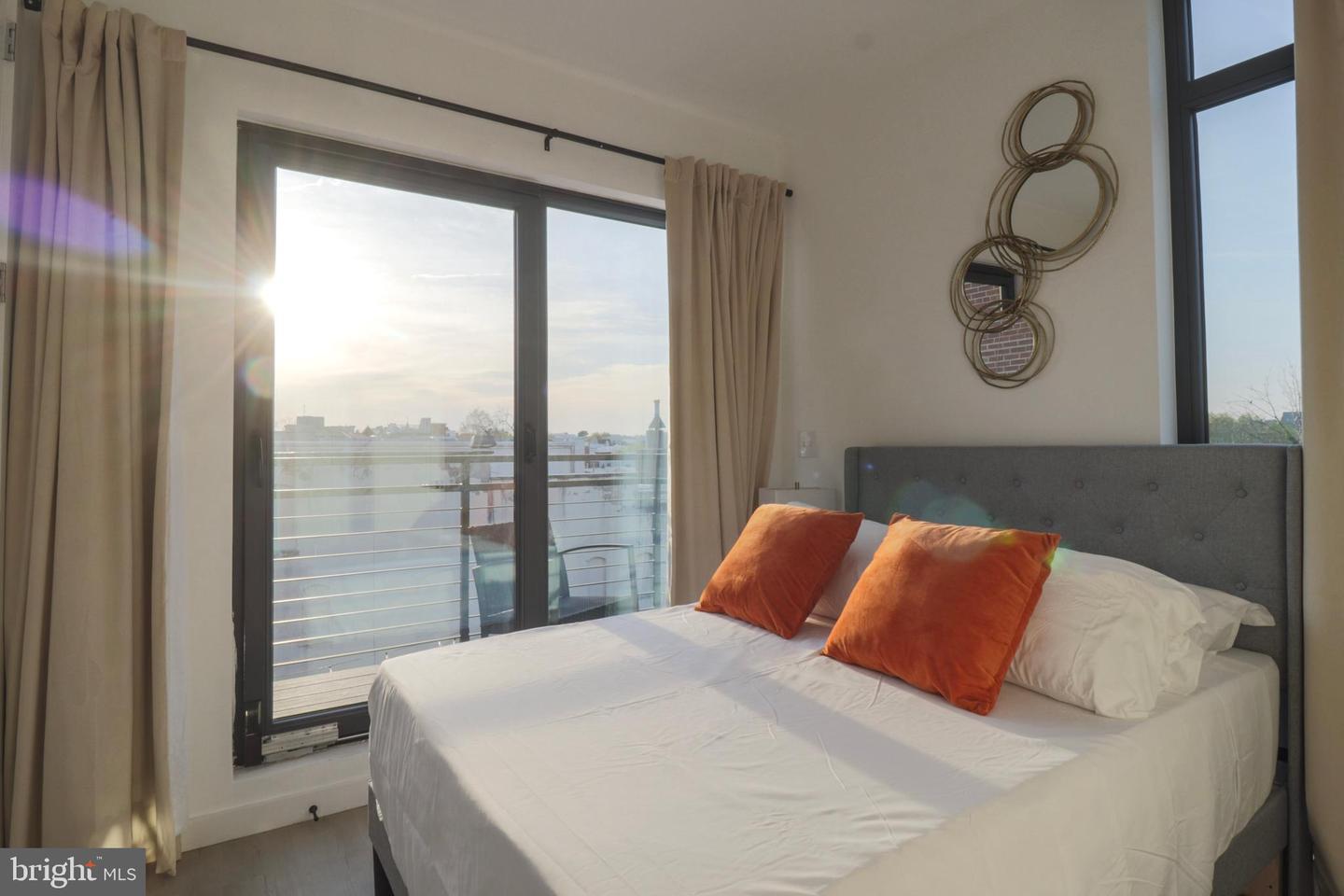 1318 9TH ST NW #9, WASHINGTON, District Of Columbia 20001, 2 Bedrooms Bedrooms, ,2 BathroomsBathrooms,Residential,For sale,1318 9TH ST NW #9,DCDC2245448 MLS # DCDC2245448 1318 9TH ST NW #9, WASHINGTON, District Of Columbia 20001, 2 Bedrooms Bedrooms, ,2 BathroomsBathrooms,Residential,For sale,1318 9TH ST NW #9,DCDC2245448 MLS # DCDC2245448