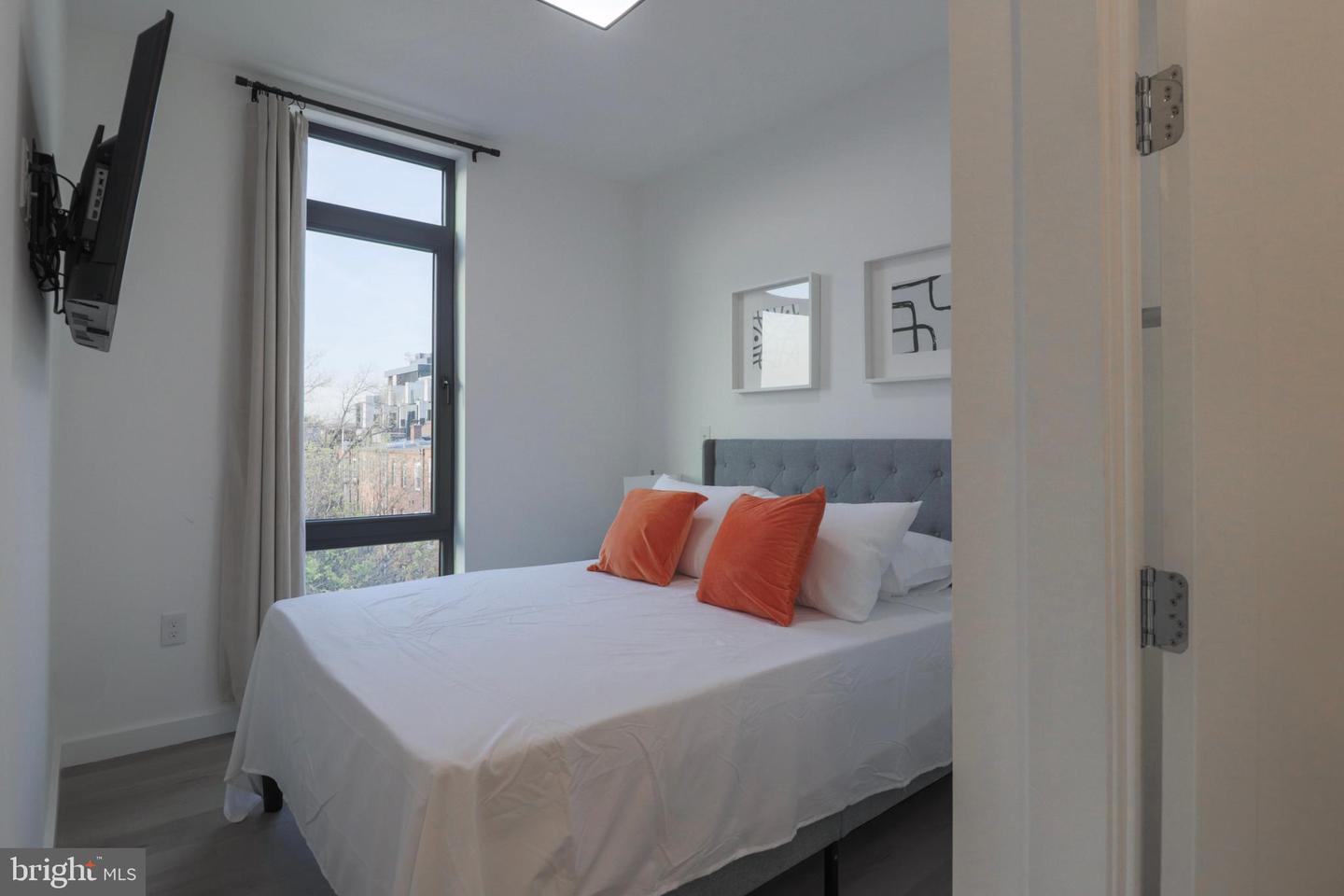 1318 9TH ST NW #9, WASHINGTON, District Of Columbia 20001, 2 Bedrooms Bedrooms, ,2 BathroomsBathrooms,Residential,For sale,1318 9TH ST NW #9,DCDC2245448 MLS # DCDC2245448 1318 9TH ST NW #9, WASHINGTON, District Of Columbia 20001, 2 Bedrooms Bedrooms, ,2 BathroomsBathrooms,Residential,For sale,1318 9TH ST NW #9,DCDC2245448 MLS # DCDC2245448