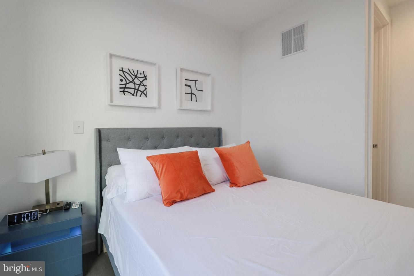 1318 9TH ST NW #9, WASHINGTON, District Of Columbia 20001, 2 Bedrooms Bedrooms, ,2 BathroomsBathrooms,Residential,For sale,1318 9TH ST NW #9,DCDC2245448 MLS # DCDC2245448 1318 9TH ST NW #9, WASHINGTON, District Of Columbia 20001, 2 Bedrooms Bedrooms, ,2 BathroomsBathrooms,Residential,For sale,1318 9TH ST NW #9,DCDC2245448 MLS # DCDC2245448