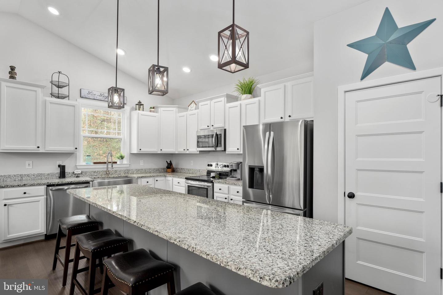 7931 CURTIS LN, SPOTSYLVANIA, Virginia 22551, 4 Bedrooms Bedrooms, 7 Rooms Rooms,3 BathroomsBathrooms,Residential,For sale,7931 CURTIS LN,VASP2039194 MLS # VASP2039194