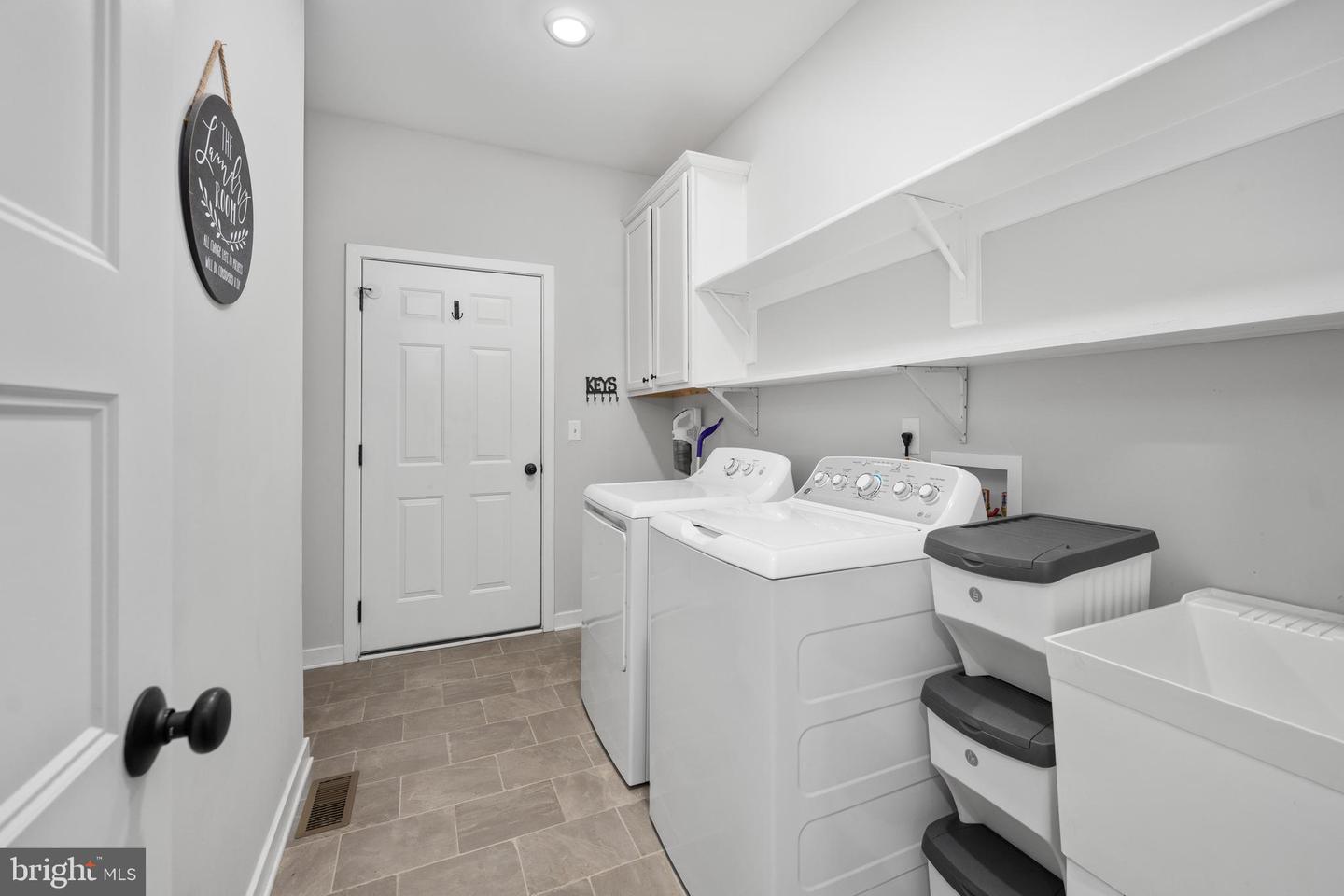 7931 CURTIS LN, SPOTSYLVANIA, Virginia 22551, 4 Bedrooms Bedrooms, 7 Rooms Rooms,3 BathroomsBathrooms,Residential,For sale,7931 CURTIS LN,VASP2039194 MLS # VASP2039194