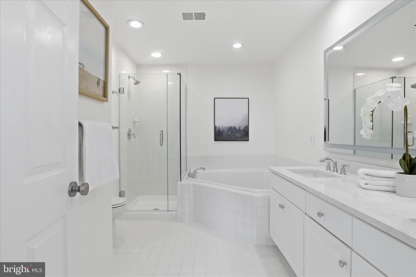 411 S FAYETTE ST, ALEXANDRIA, Virginia 22314, 3 Bedrooms Bedrooms, ,3 BathroomsBathrooms,Residential,For sale,411 S FAYETTE ST,VAAX2054070 MLS # VAAX2054070 411 S FAYETTE ST, ALEXANDRIA, Virginia 22314, 3 Bedrooms Bedrooms, ,3 BathroomsBathrooms,Residential,For sale,411 S FAYETTE ST,VAAX2054070 MLS # VAAX2054070