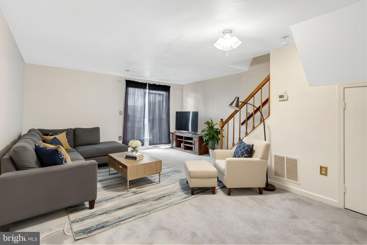 8622 BRAXTED LN, MANASSAS, Virginia 20110, 2 Bedrooms Bedrooms, ,1 BathroomBathrooms,Residential,For sale,8622 BRAXTED LN,VAMN2010252 MLS # VAMN2010252