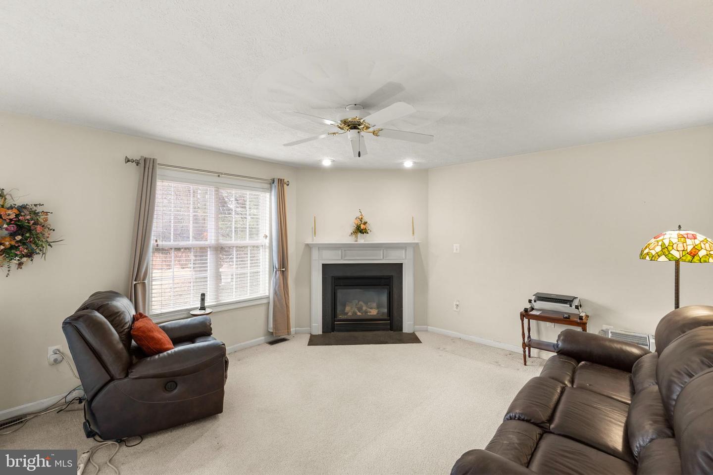 112 GRINDSTONE DR, WINCHESTER, Virginia 22602, 4 Bedrooms Bedrooms, ,2 BathroomsBathrooms,Residential,For sale,112 GRINDSTONE DR,VAFV2039600 MLS # VAFV2039600