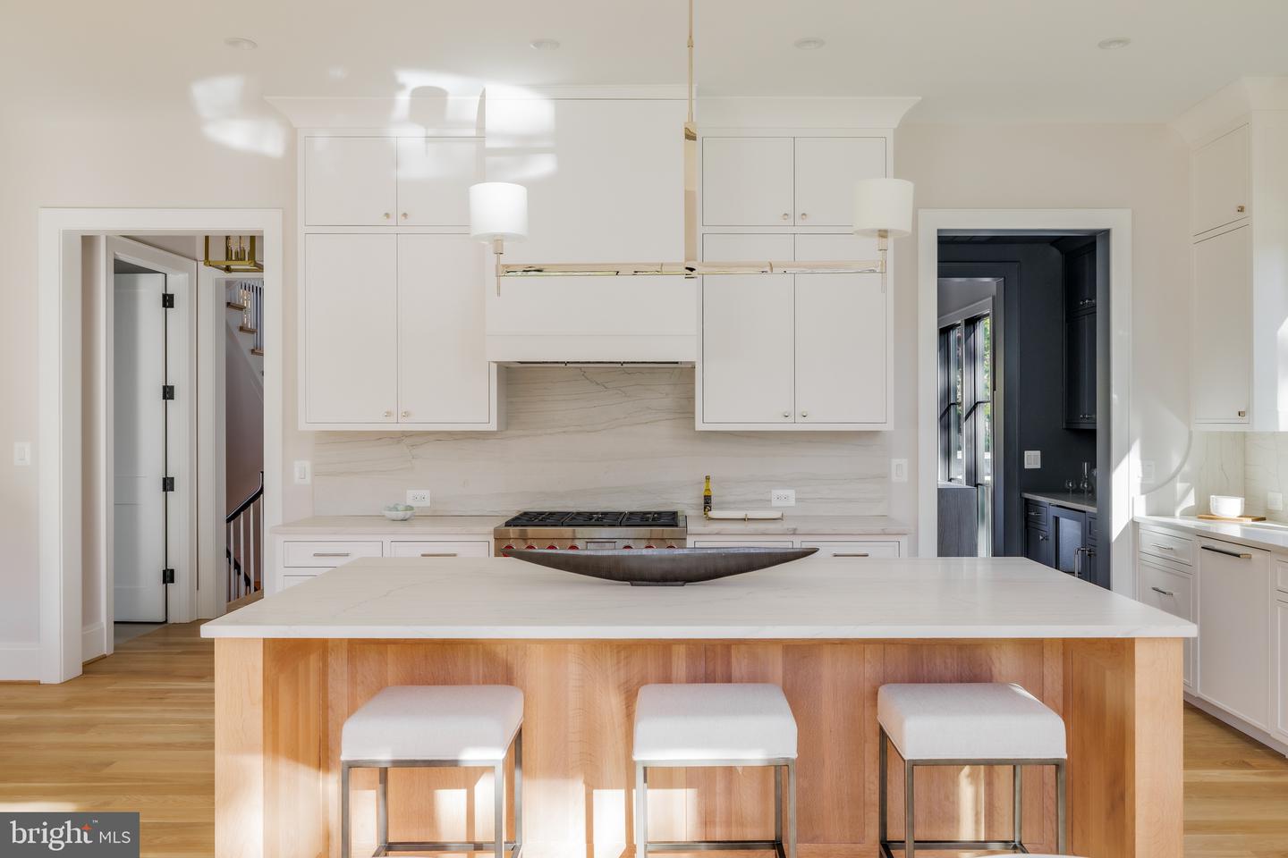 630 N KENMORE ST, ARLINGTON, Virginia 22201, 5 Bedrooms Bedrooms, ,5 BathroomsBathrooms,Residential,For sale,630 N KENMORE ST,VAAR2069016 MLS # VAAR2069016 630 N KENMORE ST, ARLINGTON, Virginia 22201, 5 Bedrooms Bedrooms, ,5 BathroomsBathrooms,Residential,For sale,630 N KENMORE ST,VAAR2069016 MLS # VAAR2069016