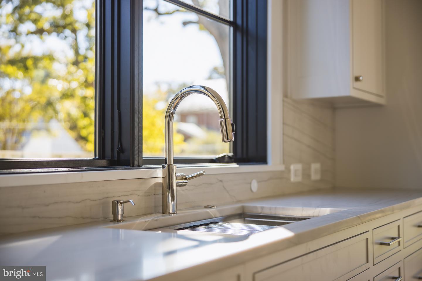 630 N KENMORE ST, ARLINGTON, Virginia 22201, 5 Bedrooms Bedrooms, ,5 BathroomsBathrooms,Residential,For sale,630 N KENMORE ST,VAAR2069016 MLS # VAAR2069016 630 N KENMORE ST, ARLINGTON, Virginia 22201, 5 Bedrooms Bedrooms, ,5 BathroomsBathrooms,Residential,For sale,630 N KENMORE ST,VAAR2069016 MLS # VAAR2069016