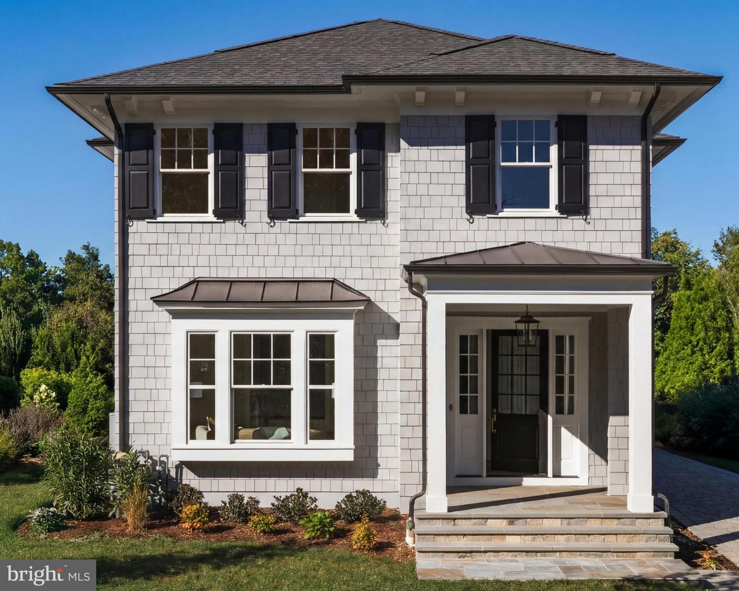 632 N KENMORE ST, ARLINGTON, Virginia 22201, 5 Bedrooms Bedrooms, ,4 BathroomsBathrooms,Residential,For sale,632 N KENMORE ST,VAAR2069018 MLS # VAAR2069018