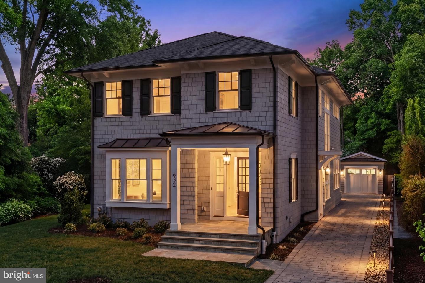 632 N KENMORE ST, ARLINGTON, Virginia 22201, 5 Bedrooms Bedrooms, ,4 BathroomsBathrooms,Residential,For sale,632 N KENMORE ST,VAAR2069018 MLS # VAAR2069018