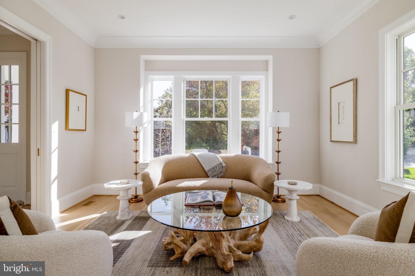 632 N KENMORE ST, ARLINGTON, Virginia 22201, 5 Bedrooms Bedrooms, ,4 BathroomsBathrooms,Residential,For sale,632 N KENMORE ST,VAAR2069018 MLS # VAAR2069018