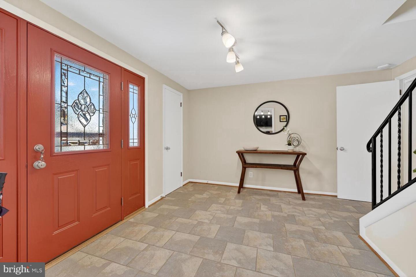 6052 6TH ST N, ARLINGTON, Virginia 22203, 3 Bedrooms Bedrooms, ,2 BathroomsBathrooms,Residential,For sale,6052 6TH ST N,VAAR2069028 MLS # VAAR2069028