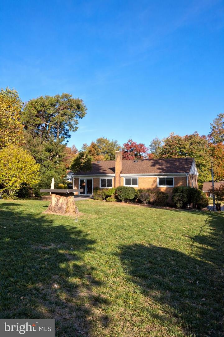 6052 6TH ST N, ARLINGTON, Virginia 22203, 3 Bedrooms Bedrooms, ,2 BathroomsBathrooms,Residential,For sale,6052 6TH ST N,VAAR2069028 MLS # VAAR2069028