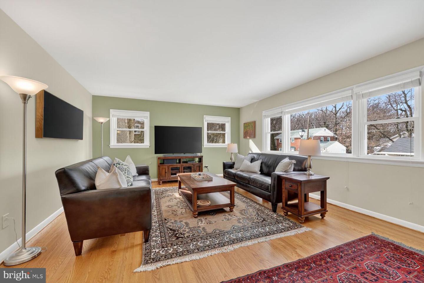 6052 6TH ST N, ARLINGTON, Virginia 22203, 3 Bedrooms Bedrooms, ,2 BathroomsBathrooms,Residential,For sale,6052 6TH ST N,VAAR2069028 MLS # VAAR2069028