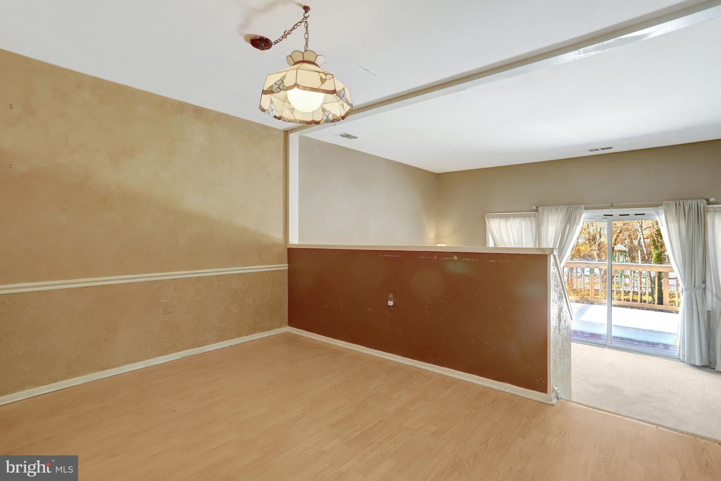 5502 PEPPERCORN DR, BURKE, Virginia 22015, 3 Bedrooms Bedrooms, 4 Rooms Rooms,Residential,For sale,5502 PEPPERCORN DR,VAFX2291606 MLS # VAFX2291606