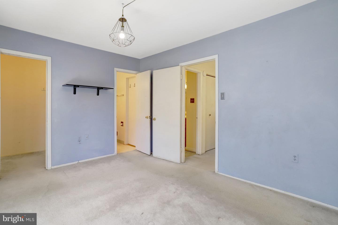 5502 PEPPERCORN DR, BURKE, Virginia 22015, 3 Bedrooms Bedrooms, 4 Rooms Rooms,Residential,For sale,5502 PEPPERCORN DR,VAFX2291606 MLS # VAFX2291606