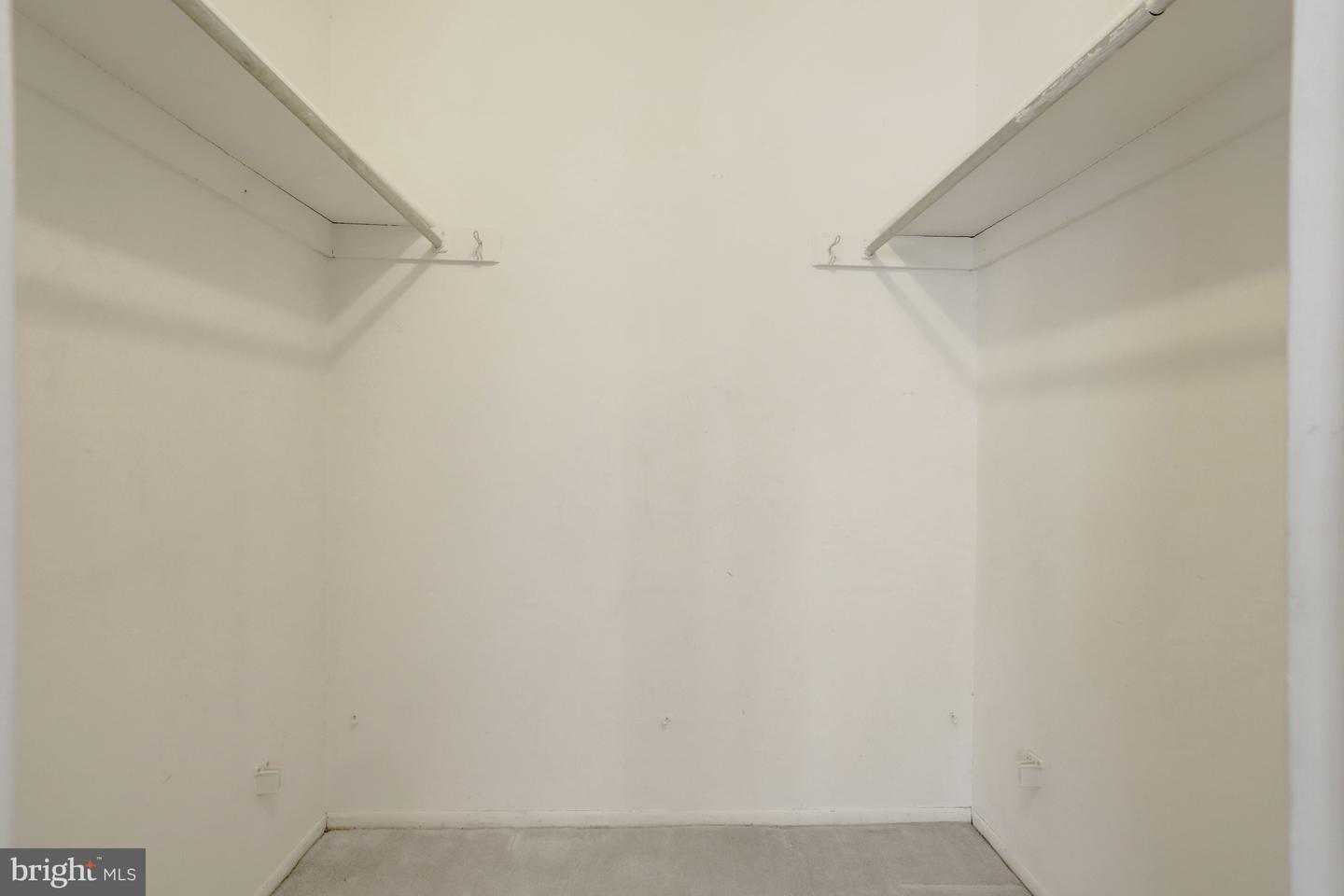 5502 PEPPERCORN DR, BURKE, Virginia 22015, 3 Bedrooms Bedrooms, 4 Rooms Rooms,Residential,For sale,5502 PEPPERCORN DR,VAFX2291606 MLS # VAFX2291606