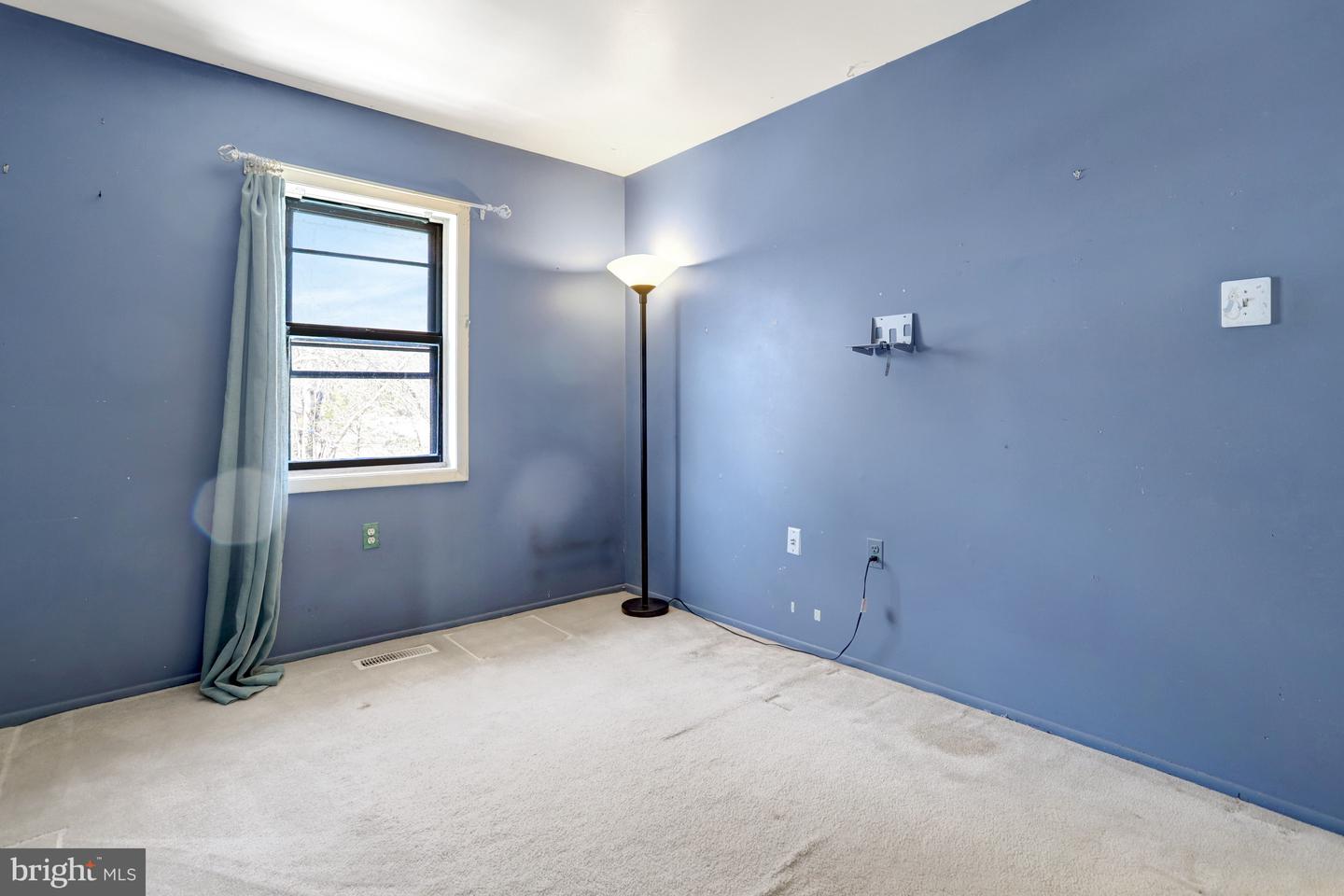 5502 PEPPERCORN DR, BURKE, Virginia 22015, 3 Bedrooms Bedrooms, 4 Rooms Rooms,Residential,For sale,5502 PEPPERCORN DR,VAFX2291606 MLS # VAFX2291606