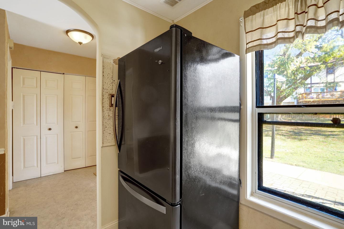 5502 PEPPERCORN DR, BURKE, Virginia 22015, 3 Bedrooms Bedrooms, 4 Rooms Rooms,Residential,For sale,5502 PEPPERCORN DR,VAFX2291606 MLS # VAFX2291606