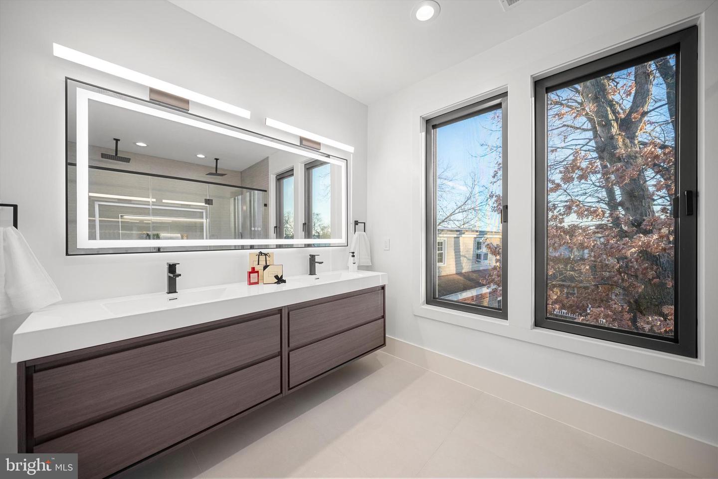 2100 S NELSON ST, ARLINGTON, Virginia 22204, 5 Bedrooms Bedrooms, ,4 BathroomsBathrooms,Residential,For sale,2100 S NELSON ST,VAAR2069078 MLS # VAAR2069078 2100 S NELSON ST, ARLINGTON, Virginia 22204, 5 Bedrooms Bedrooms, ,4 BathroomsBathrooms,Residential,For sale,2100 S NELSON ST,VAAR2069078 MLS # VAAR2069078