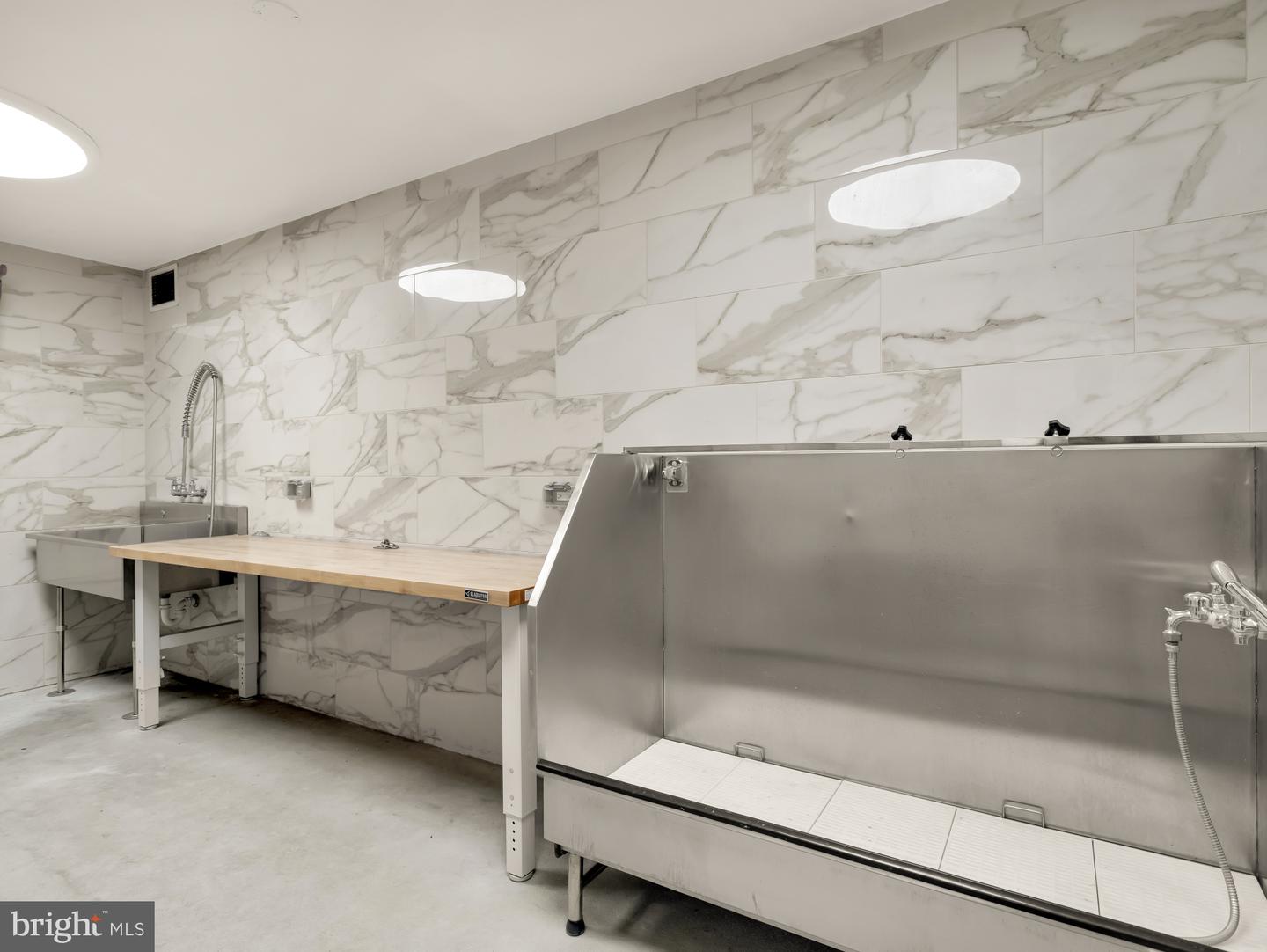 1211 VAN ST SE #718, WASHINGTON, District Of Columbia 20003, 2 Bedrooms Bedrooms, ,2 BathroomsBathrooms,Residential,For sale,1211 VAN ST SE #718,DCDC2246926 MLS # DCDC2246926 1211 VAN ST SE #718, WASHINGTON, District Of Columbia 20003, 2 Bedrooms Bedrooms, ,2 BathroomsBathrooms,Residential,For sale,1211 VAN ST SE #718,DCDC2246926 MLS # DCDC2246926