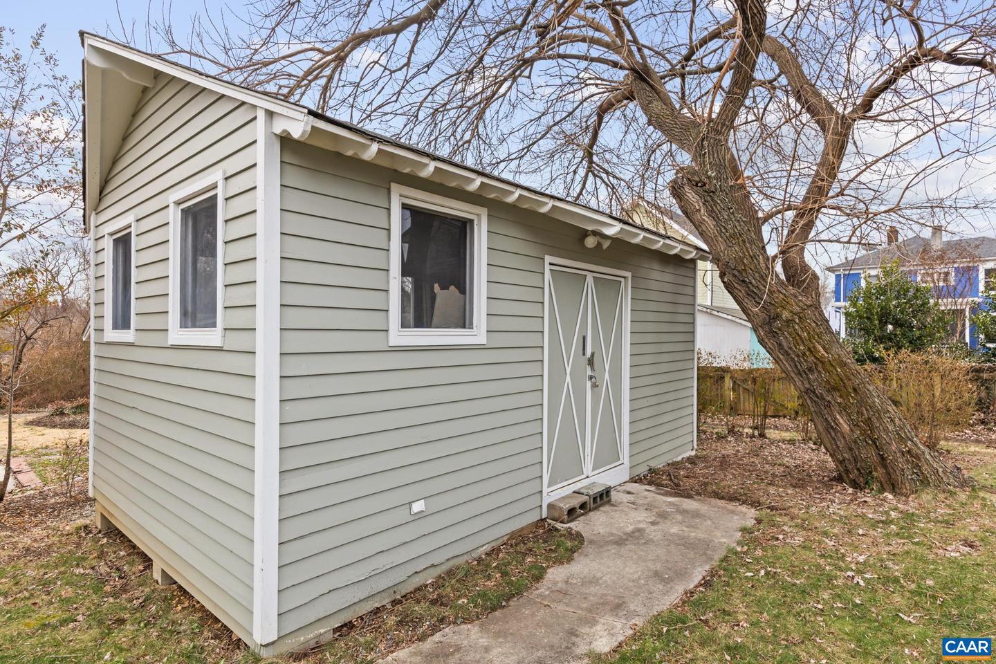 708 BLENHEIM AVE, CHARLOTTESVILLE, Virginia 22902, 3 Bedrooms Bedrooms, ,2 BathroomsBathrooms,Residential,For sale,708 BLENHEIM AVE,673456 MLS # 673456