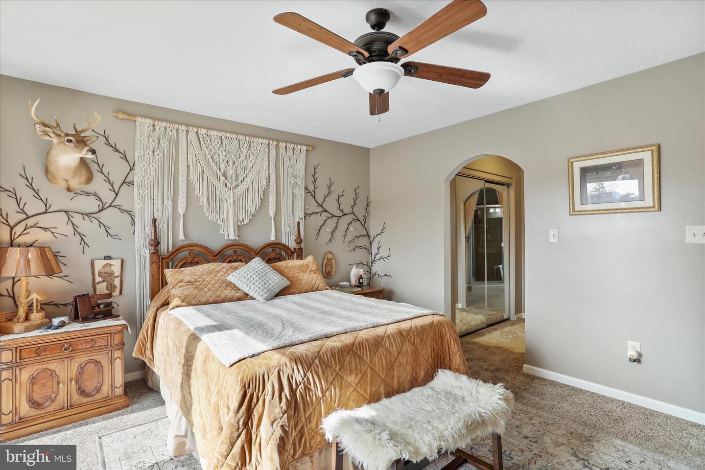 5670 LONG MEADOW RD, MIDDLETOWN, Virginia 22645, 3 Bedrooms Bedrooms, ,2 BathroomsBathrooms,Residential,For sale,5670 LONG MEADOW RD,VAWR2013462 MLS # VAWR2013462