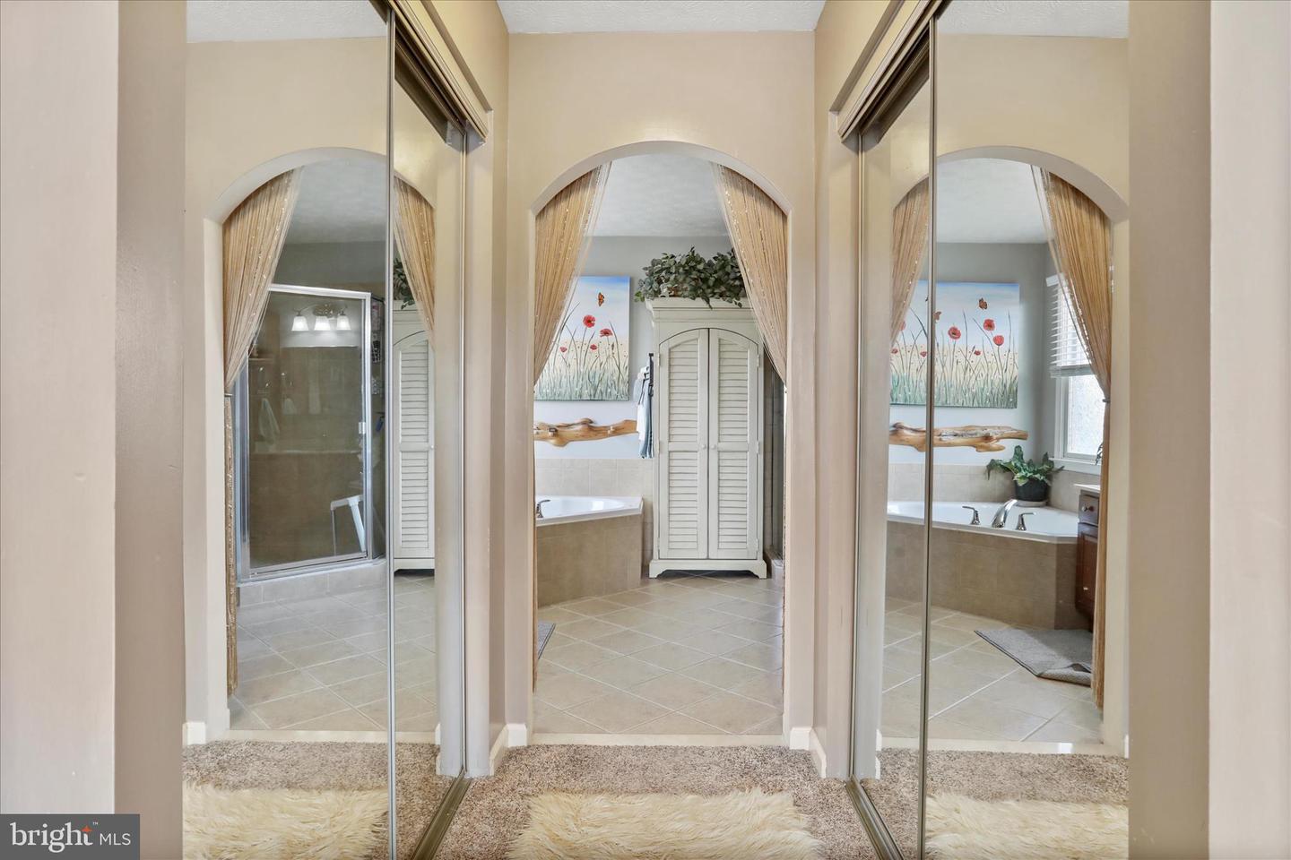 5670 LONG MEADOW RD, MIDDLETOWN, Virginia 22645, 3 Bedrooms Bedrooms, ,2 BathroomsBathrooms,Residential,For sale,5670 LONG MEADOW RD,VAWR2013462 MLS # VAWR2013462