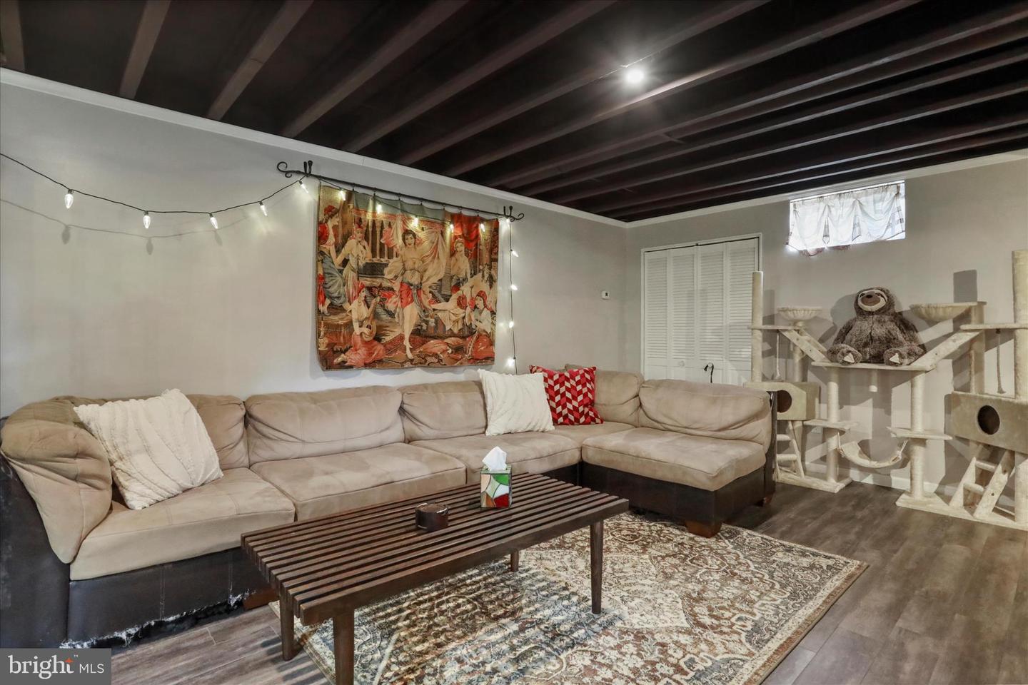 5670 LONG MEADOW RD, MIDDLETOWN, Virginia 22645, 3 Bedrooms Bedrooms, ,2 BathroomsBathrooms,Residential,For sale,5670 LONG MEADOW RD,VAWR2013462 MLS # VAWR2013462