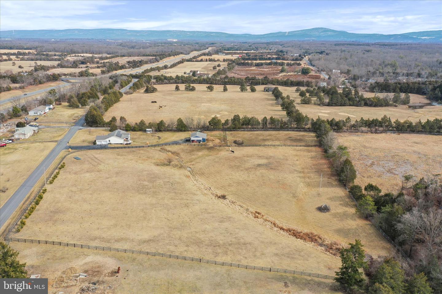 5670 LONG MEADOW RD, MIDDLETOWN, Virginia 22645, 3 Bedrooms Bedrooms, ,2 BathroomsBathrooms,Residential,For sale,5670 LONG MEADOW RD,VAWR2013462 MLS # VAWR2013462