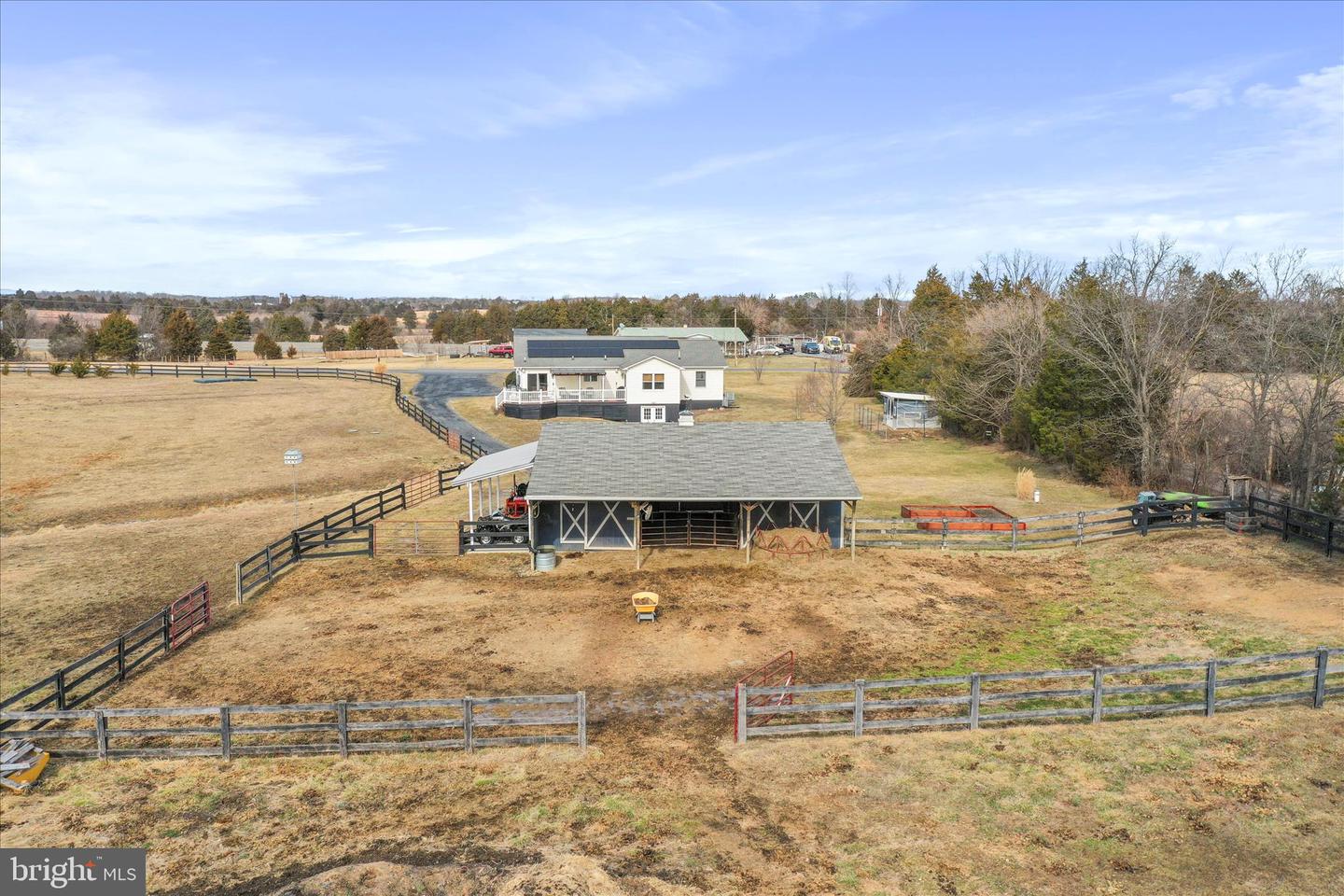 5670 LONG MEADOW RD, MIDDLETOWN, Virginia 22645, 3 Bedrooms Bedrooms, ,2 BathroomsBathrooms,Residential,For sale,5670 LONG MEADOW RD,VAWR2013462 MLS # VAWR2013462