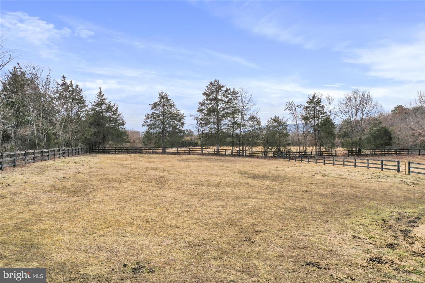 5670 LONG MEADOW RD, MIDDLETOWN, Virginia 22645, 3 Bedrooms Bedrooms, ,2 BathroomsBathrooms,Residential,For sale,5670 LONG MEADOW RD,VAWR2013462 MLS # VAWR2013462