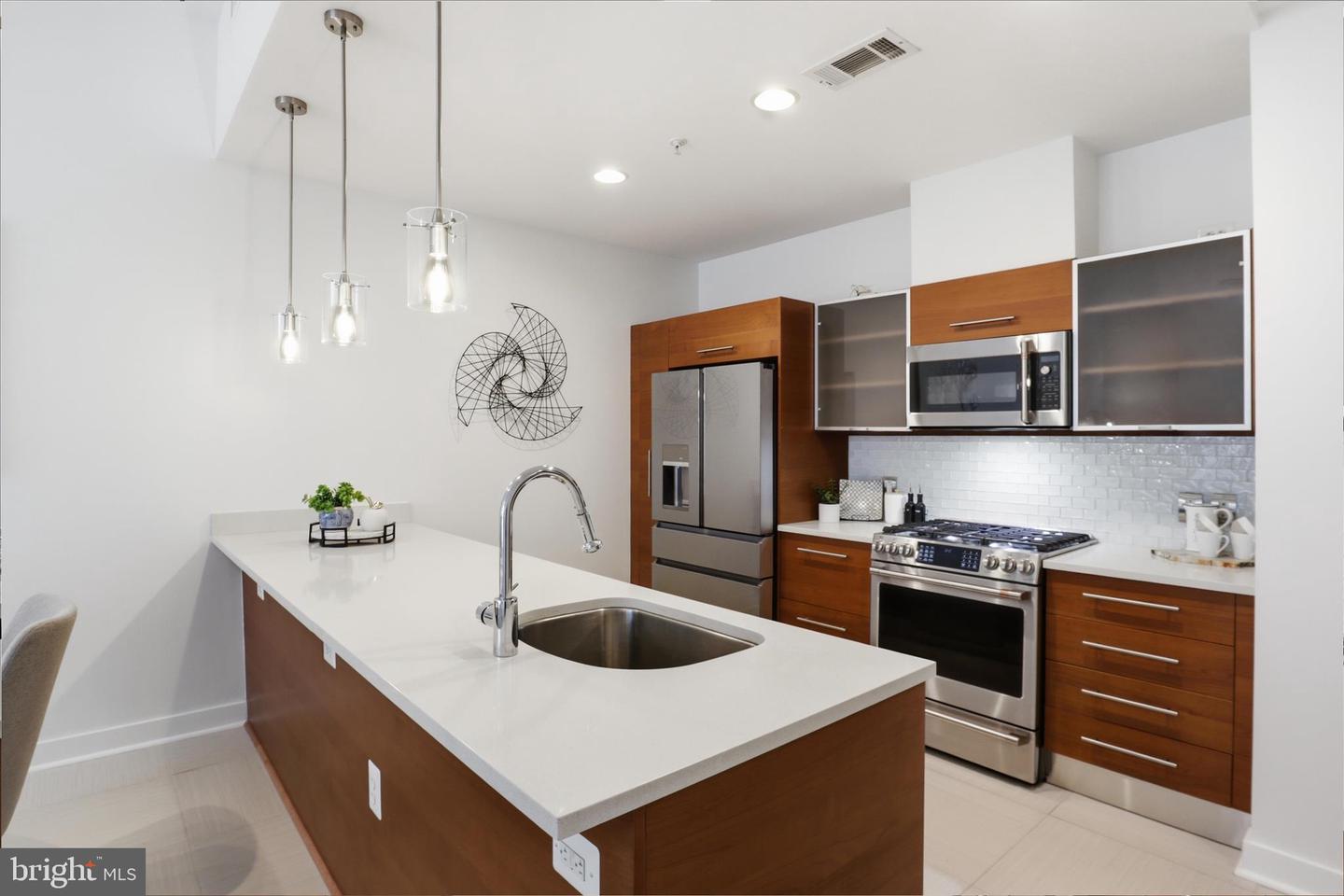 12025 NEW DOMINION PKWY #505, RESTON, Virginia 20190, 1 Bedroom Bedrooms, ,1 BathroomBathrooms,Residential,For sale,12025 NEW DOMINION PKWY #505,VAFX2291880 MLS # VAFX2291880 12025 NEW DOMINION PKWY #505, RESTON, Virginia 20190, 1 Bedroom Bedrooms, ,1 BathroomBathrooms,Residential,For sale,12025 NEW DOMINION PKWY #505,VAFX2291880 MLS # VAFX2291880