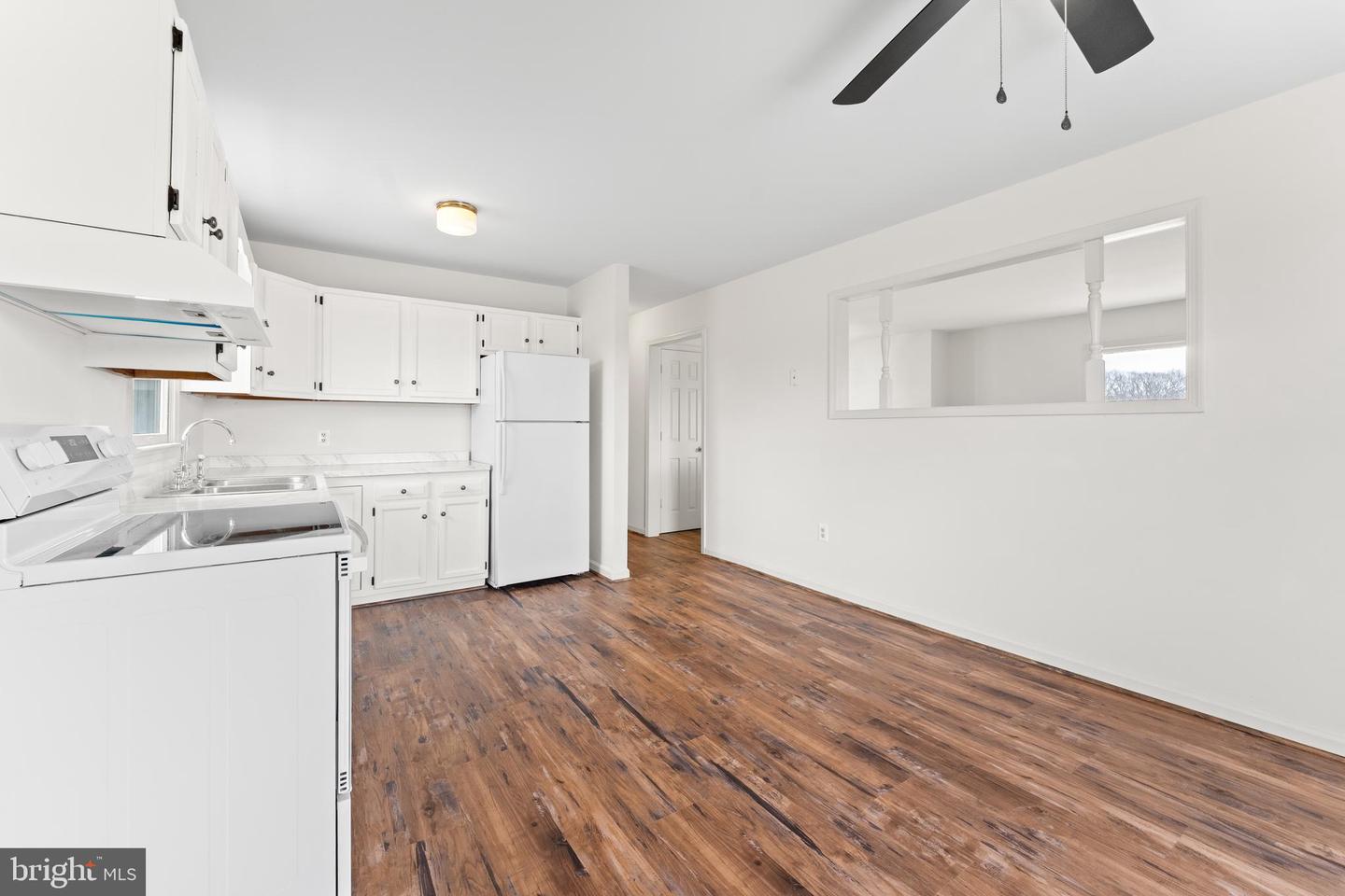 7716 CURTIS LN, SPOTSYLVANIA, Virginia 22551, 3 Bedrooms Bedrooms, ,2 BathroomsBathrooms,Residential,For sale,7716 CURTIS LN,VASP2039412 MLS # VASP2039412