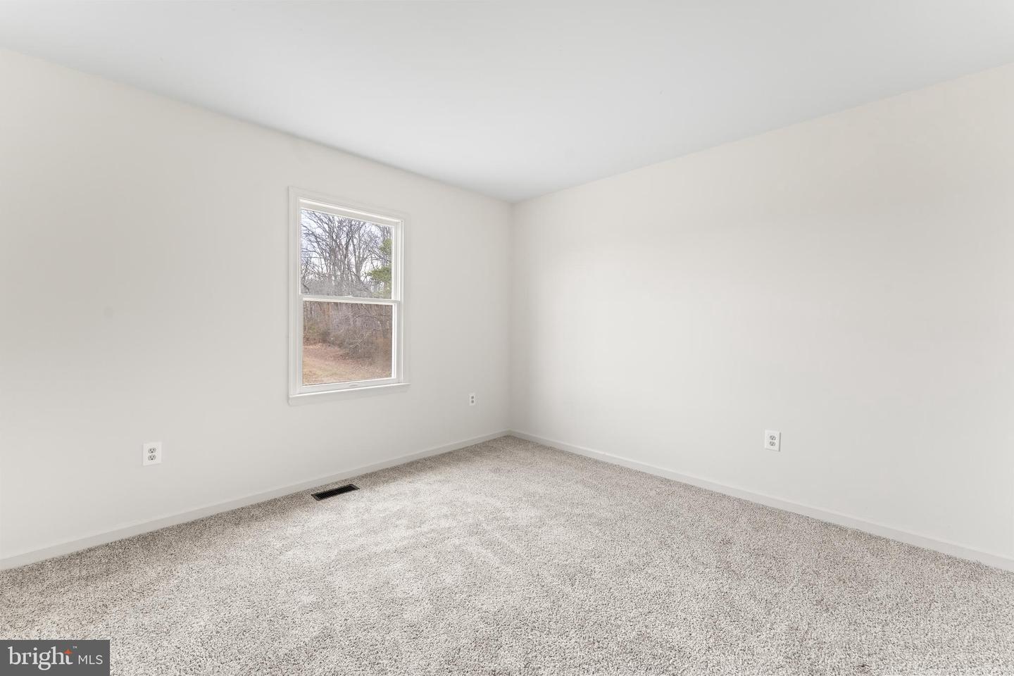 7716 CURTIS LN, SPOTSYLVANIA, Virginia 22551, 3 Bedrooms Bedrooms, ,2 BathroomsBathrooms,Residential,For sale,7716 CURTIS LN,VASP2039412 MLS # VASP2039412