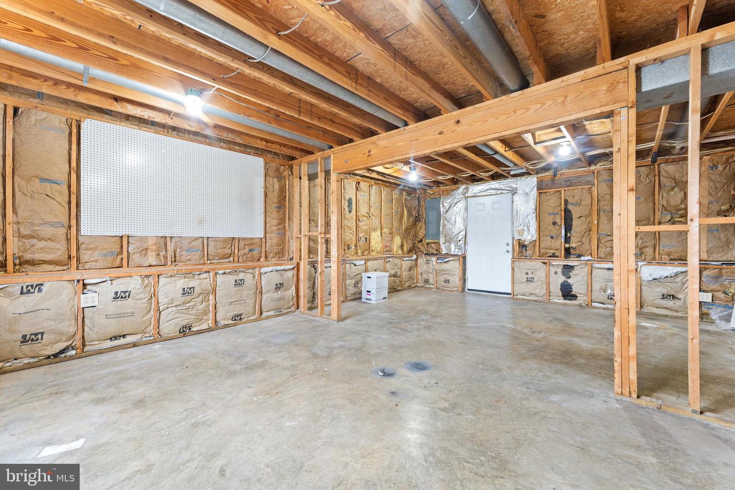 7716 CURTIS LN, SPOTSYLVANIA, Virginia 22551, 3 Bedrooms Bedrooms, ,2 BathroomsBathrooms,Residential,For sale,7716 CURTIS LN,VASP2039412 MLS # VASP2039412