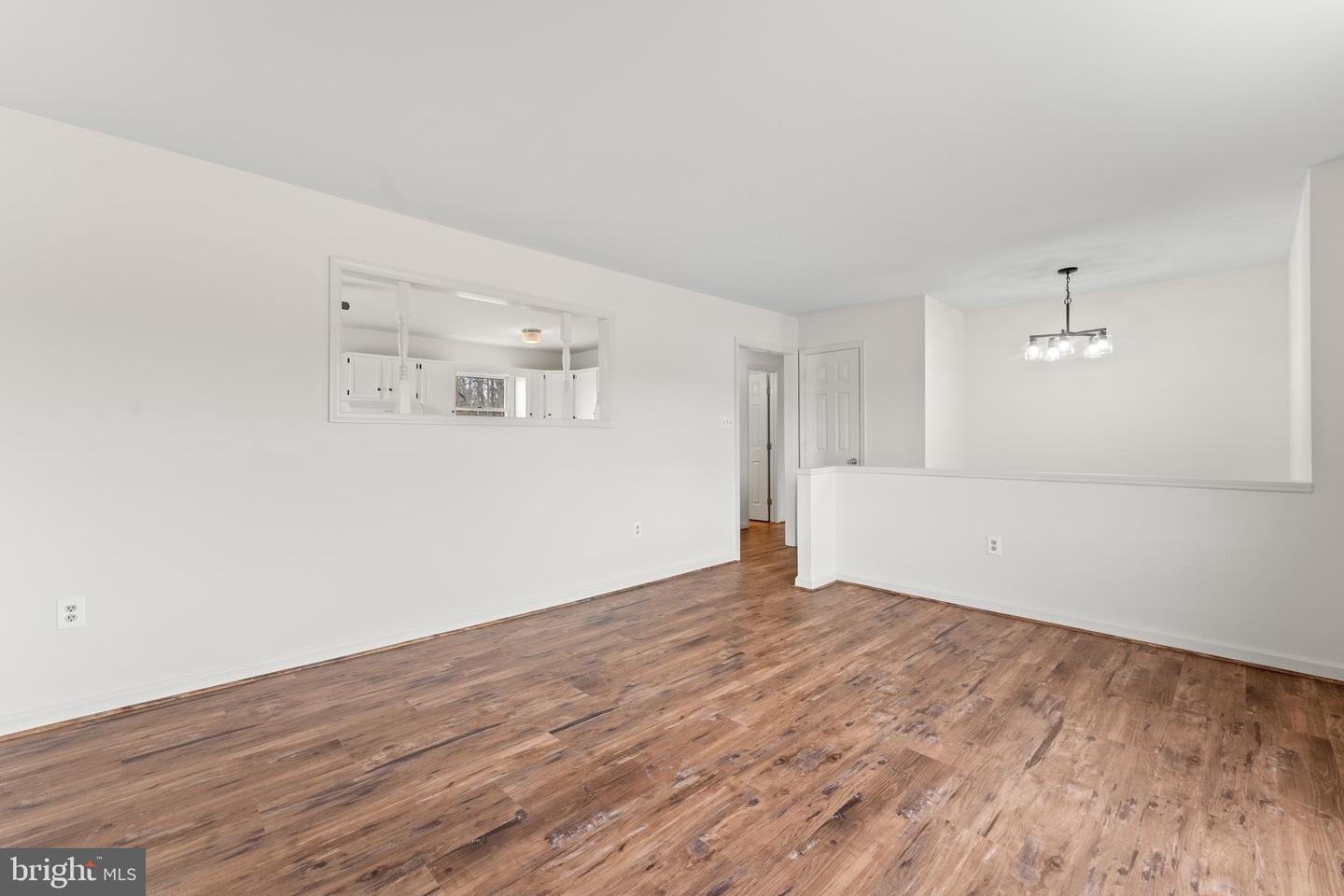 7716 CURTIS LN, SPOTSYLVANIA, Virginia 22551, 3 Bedrooms Bedrooms, ,2 BathroomsBathrooms,Residential,For sale,7716 CURTIS LN,VASP2039412 MLS # VASP2039412