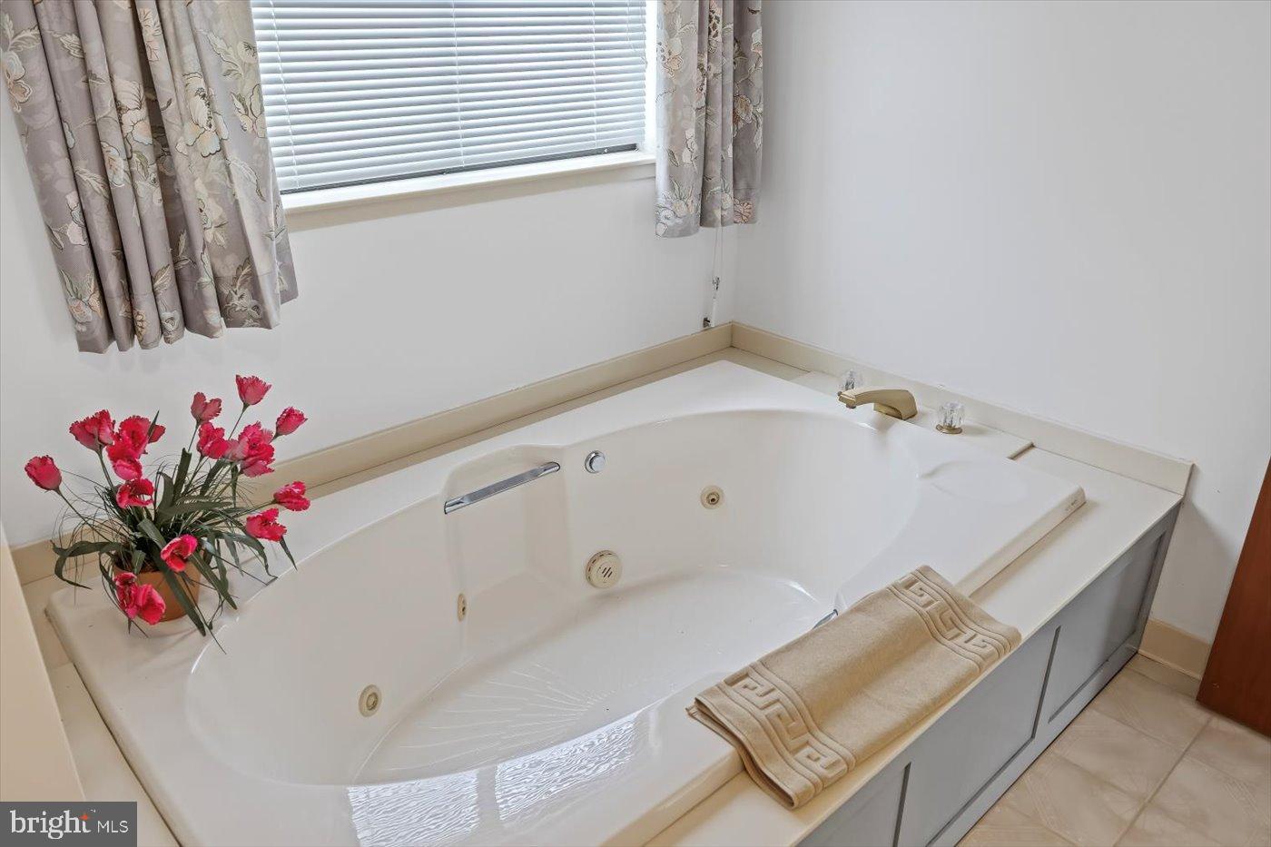 198 CANOE PL, MONTROSS, Virginia 22520, 4 Bedrooms Bedrooms, ,3 BathroomsBathrooms,Residential,For sale,198 CANOE PL,VAWE2010536 MLS # VAWE2010536