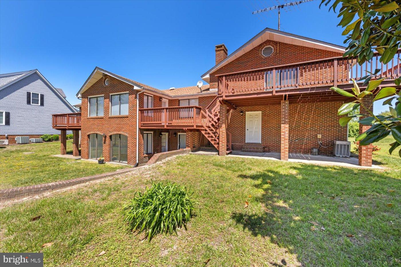 198 CANOE PL, MONTROSS, Virginia 22520, 4 Bedrooms Bedrooms, ,3 BathroomsBathrooms,Residential,For sale,198 CANOE PL,VAWE2010536 MLS # VAWE2010536