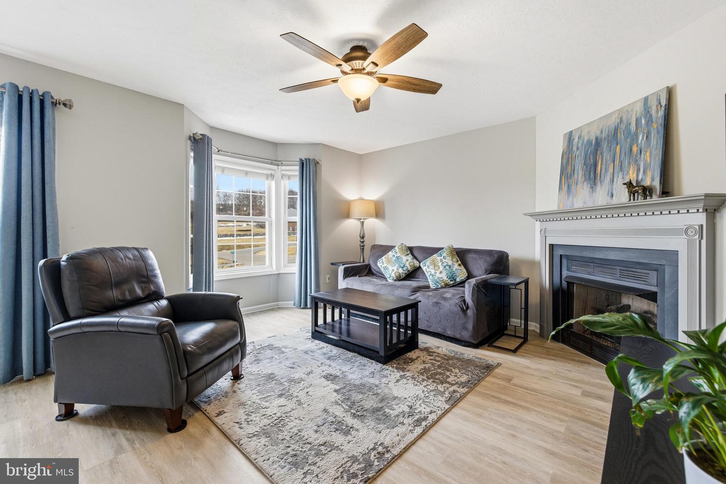 2341 VIRGINIA AVE, HARRISONBURG, Virginia 22802, 3 Bedrooms Bedrooms, 11 Rooms Rooms,2 BathroomsBathrooms,Residential,For sale,2341 VIRGINIA AVE,VAHC2000558 MLS # VAHC2000558