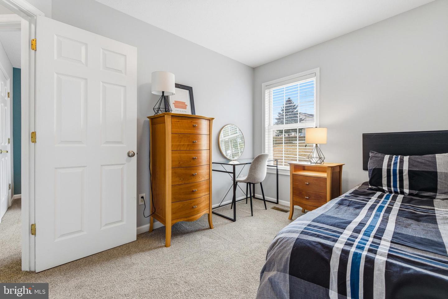 2341 VIRGINIA AVE, HARRISONBURG, Virginia 22802, 3 Bedrooms Bedrooms, 11 Rooms Rooms,2 BathroomsBathrooms,Residential,For sale,2341 VIRGINIA AVE,VAHC2000558 MLS # VAHC2000558