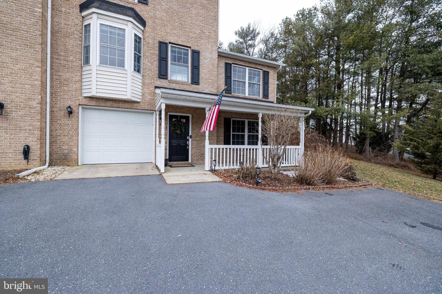 2341 VIRGINIA AVE, HARRISONBURG, Virginia 22802, 3 Bedrooms Bedrooms, 11 Rooms Rooms,2 BathroomsBathrooms,Residential,For sale,2341 VIRGINIA AVE,VAHC2000558 MLS # VAHC2000558