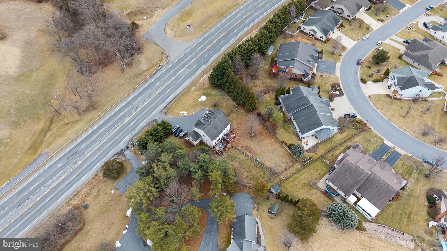 2341 VIRGINIA AVE, HARRISONBURG, Virginia 22802, 3 Bedrooms Bedrooms, 11 Rooms Rooms,2 BathroomsBathrooms,Residential,For sale,2341 VIRGINIA AVE,VAHC2000558 MLS # VAHC2000558