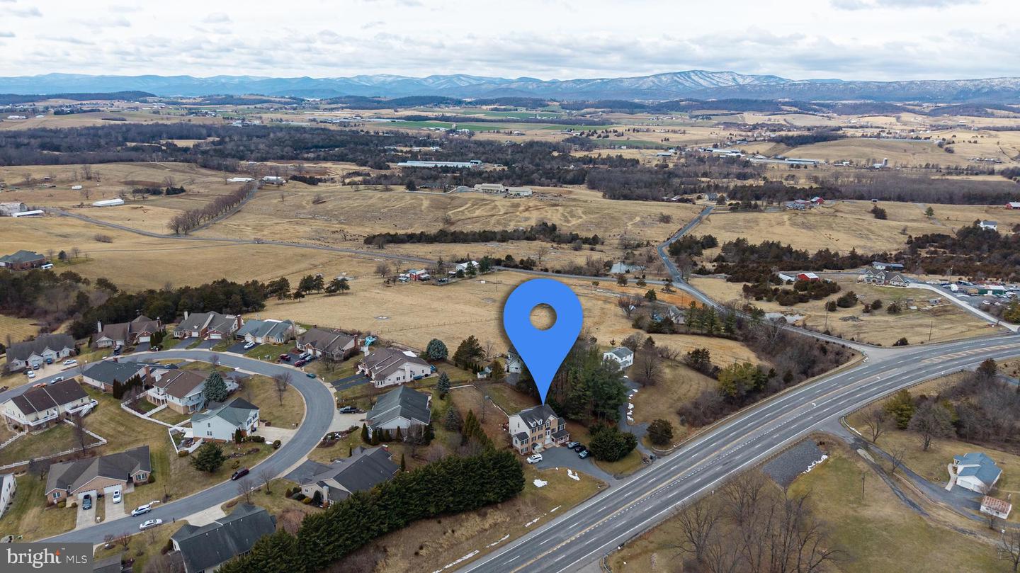 2341 VIRGINIA AVE, HARRISONBURG, Virginia 22802, 3 Bedrooms Bedrooms, 11 Rooms Rooms,2 BathroomsBathrooms,Residential,For sale,2341 VIRGINIA AVE,VAHC2000558 MLS # VAHC2000558