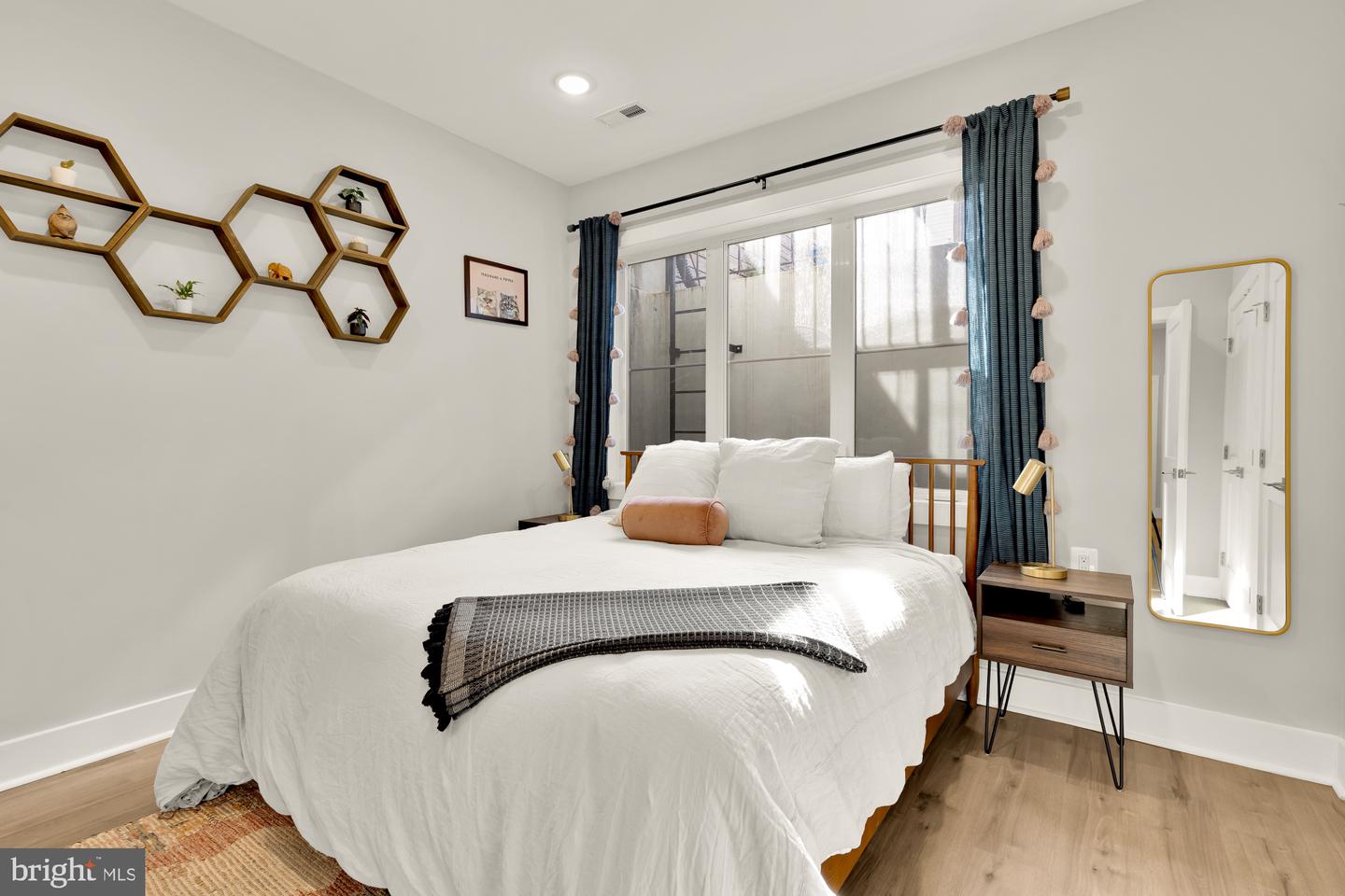 1105 QUEEN ST NE #1, WASHINGTON, District Of Columbia 20002, 2 Bedrooms Bedrooms, ,2 BathroomsBathrooms,Residential,For sale,1105 QUEEN ST NE #1,DCDC2247232 MLS # DCDC2247232