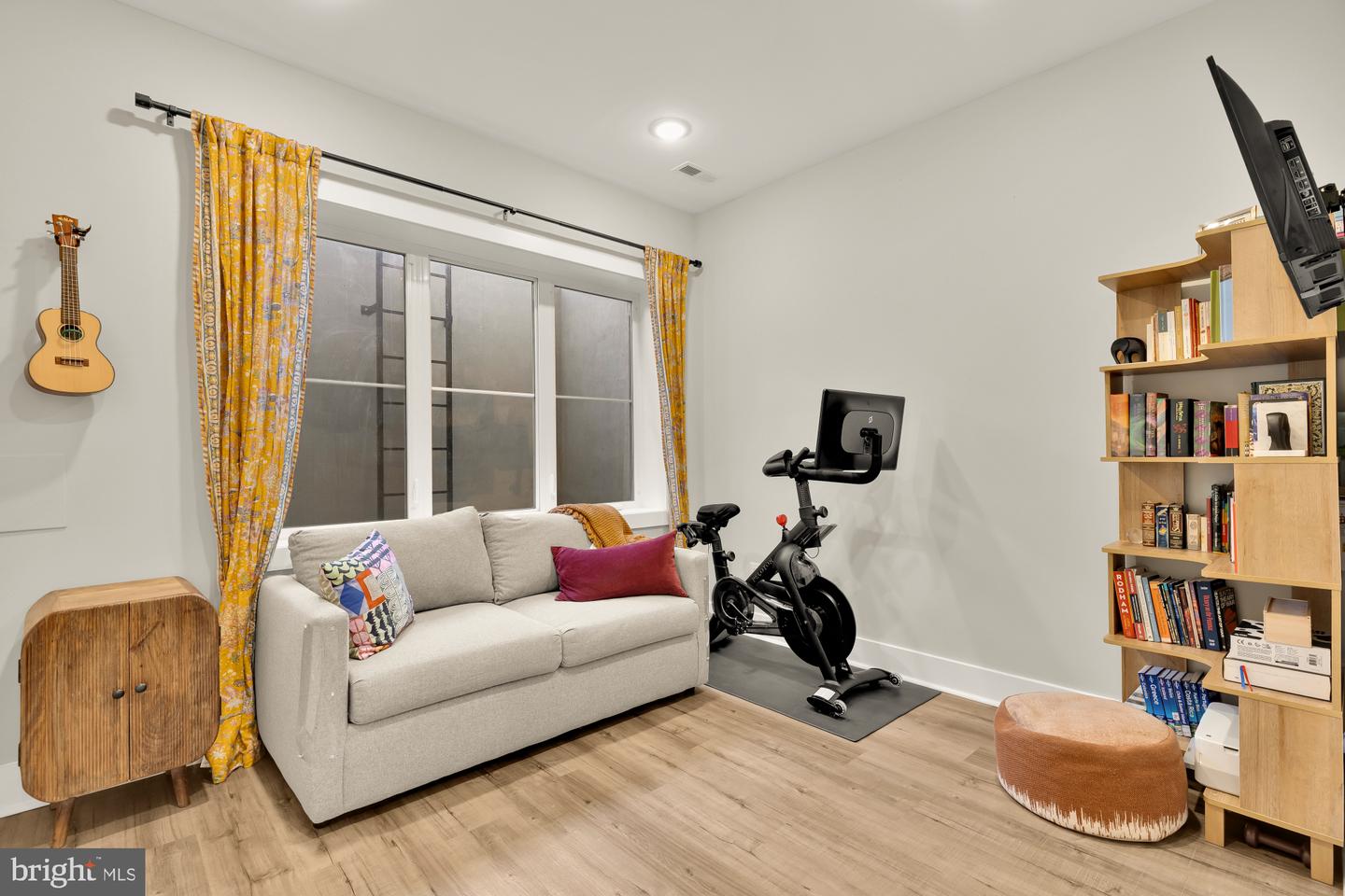 1105 QUEEN ST NE #1, WASHINGTON, District Of Columbia 20002, 2 Bedrooms Bedrooms, ,2 BathroomsBathrooms,Residential,For sale,1105 QUEEN ST NE #1,DCDC2247232 MLS # DCDC2247232