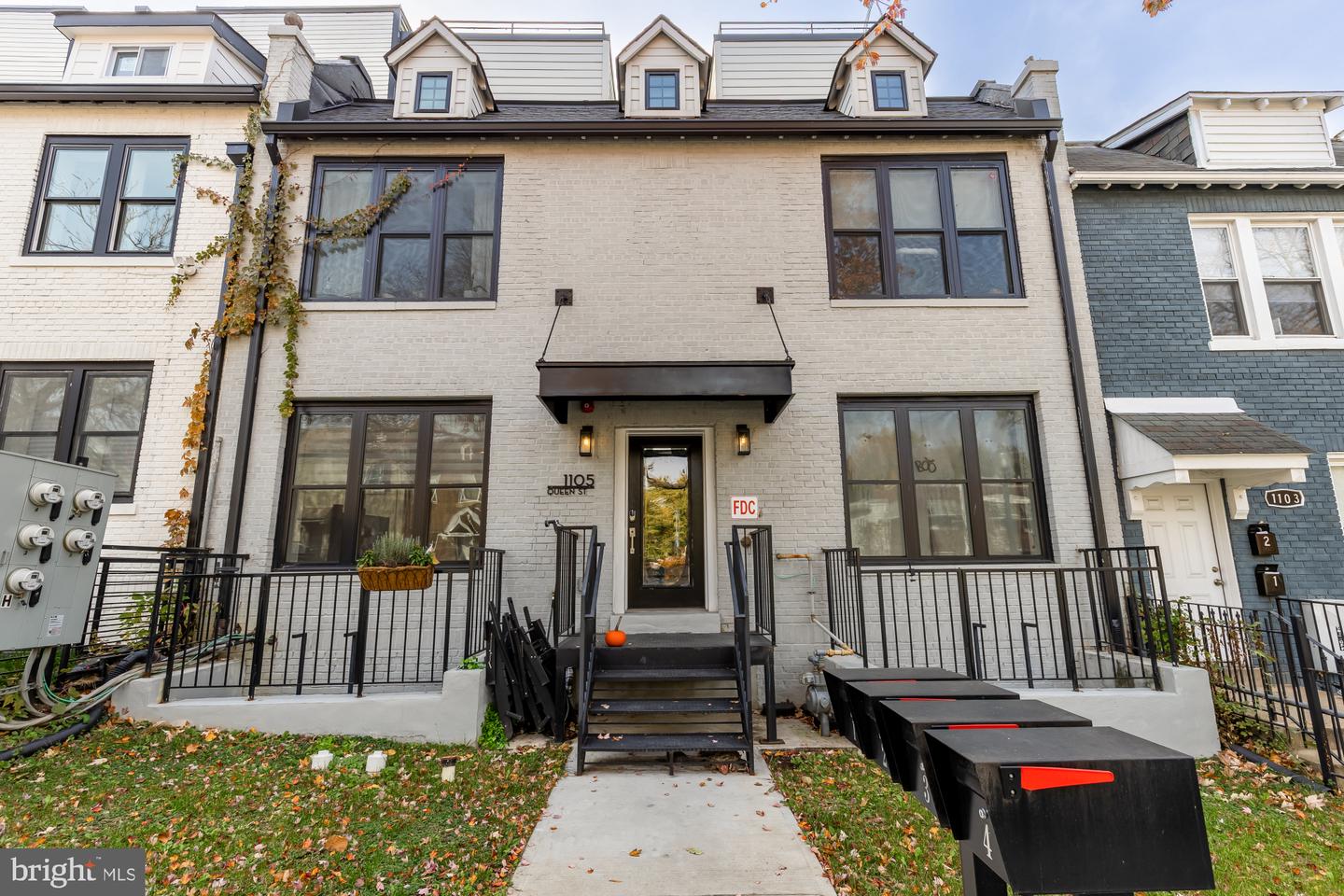 1105 QUEEN ST NE #1, WASHINGTON, District Of Columbia 20002, 2 Bedrooms Bedrooms, ,2 BathroomsBathrooms,Residential,For sale,1105 QUEEN ST NE #1,DCDC2247232 MLS # DCDC2247232